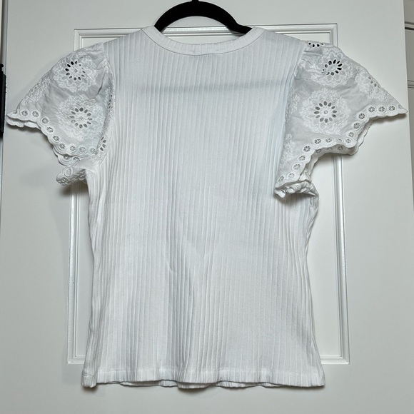RAILS Reza Top in White (Med) - Picture 6 of 6